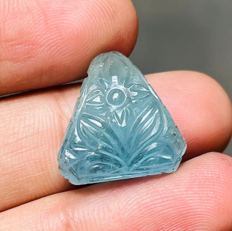 Aquamarine Carving Triangle Shape Gemstone