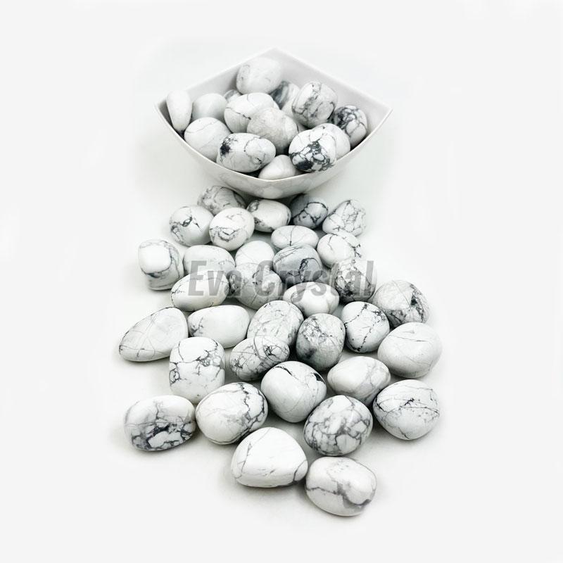 Howlite Pebbles Tumble Stone