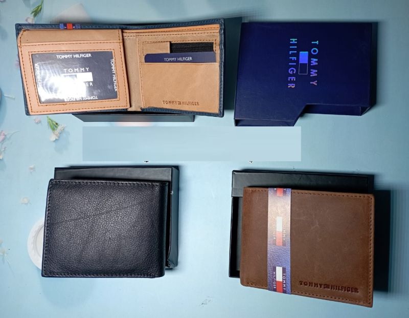 Mens Tommy Hilfiger Leather Wallets