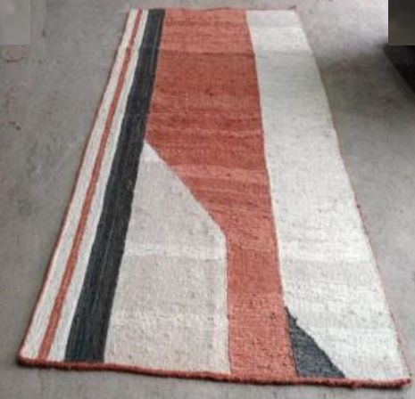 Machine Made Rectangular Jute Rug