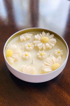 Daisy Arrangemnt Bowl Candles