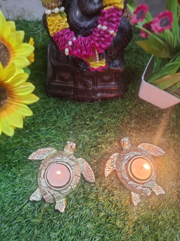 Tortoise Shape Aluminium T-Light Candle Holder