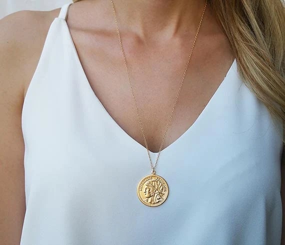 Ladies Gold Medallion