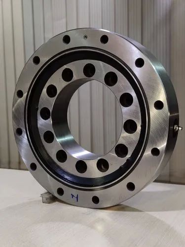 Crossed Roller Bearing