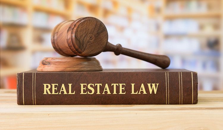 Real Estate Lawyer