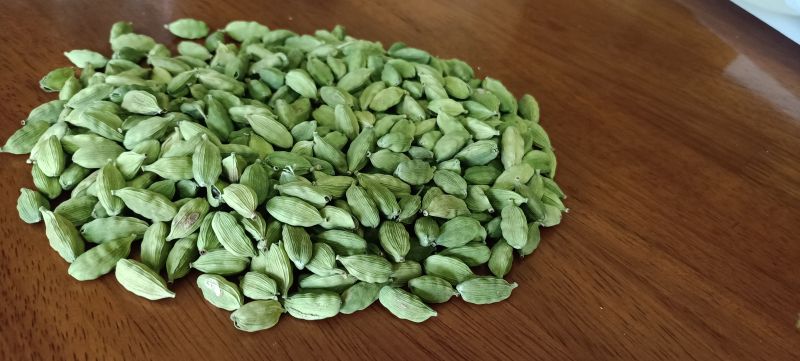 7.5-8 Mm Green Cardamom