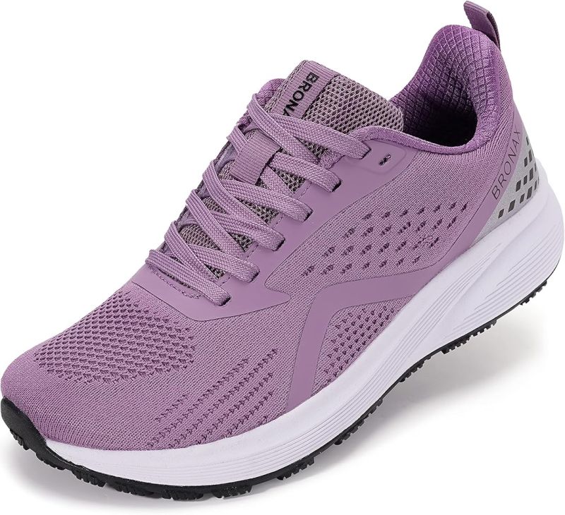 Ladies Sports Shoes