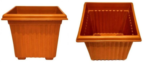 Square Plastic Pot