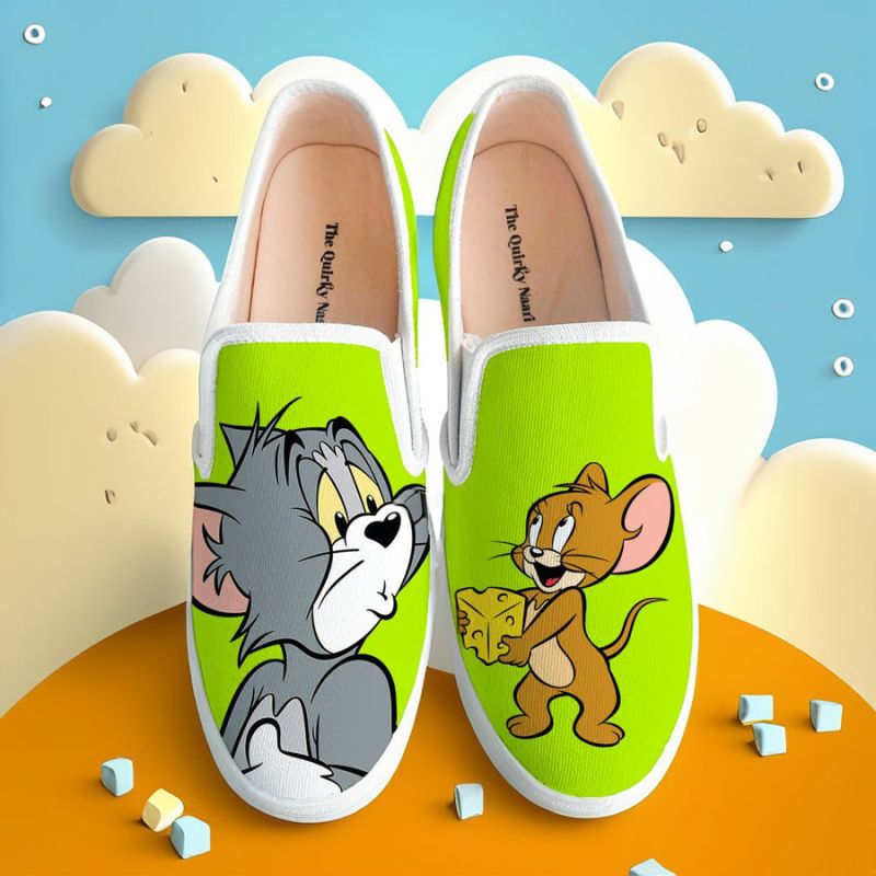 Tom & Jerry Print Girls Slip On Shoes