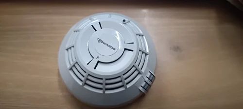 Edwards EST Smoke Detector