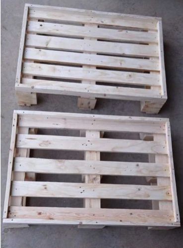 Pine Wood Pallets