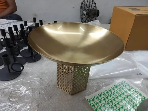 Aluminum Bowl with Stand