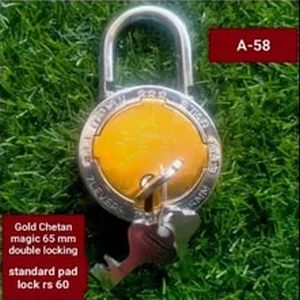 Chetan Short Shackle Padlock