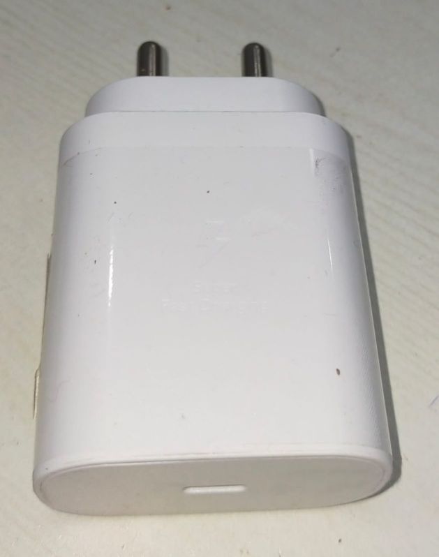 Mobile phone charger PD 25W