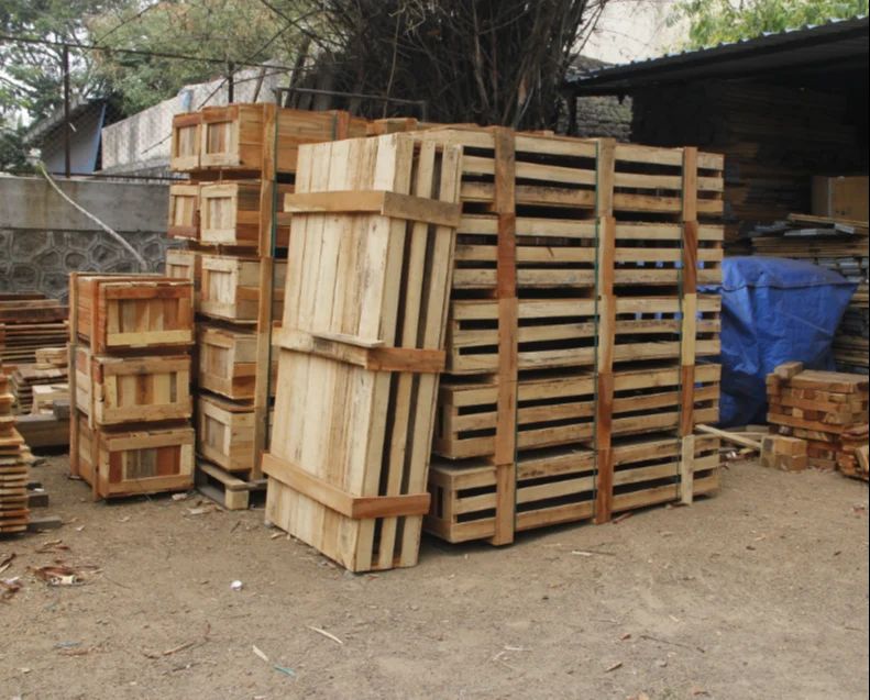 Packaging Wooden Crates