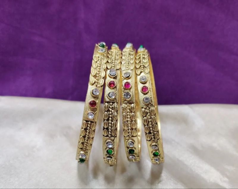 Casual Wear Women Brass Golden Engraved Bangles