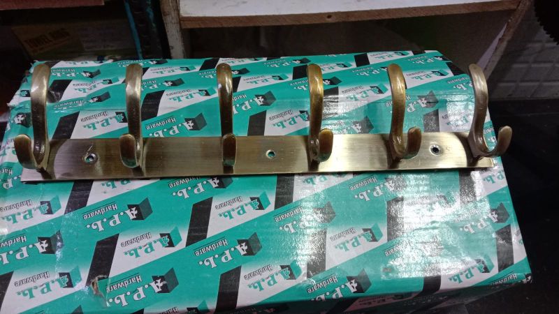 Miscellaneous & Decor Hardware