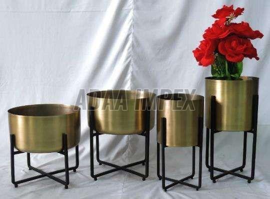 Golden Cylindrical Iron Planter Stand