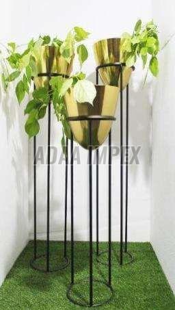 Golden Rise Cylindrical Iron Planter Stand
