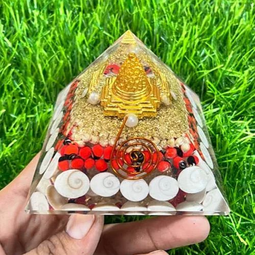 Shri Dhan Laxmi Crystal Pyramid