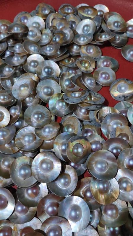 Row Mabe Pearl Stone