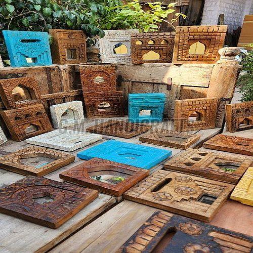 Multicolor Vintage Wooden Jharokha