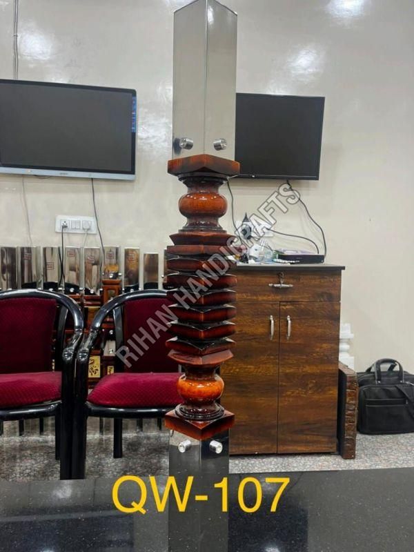 Modern Wooden Stainless Steel Master Pillar