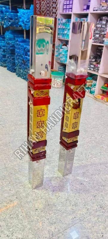 Stainless Steel Sisam Wooden Stylish Pillar