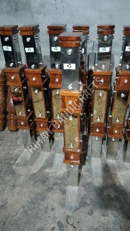 Stainless Steel Wooden Royal Design Pillar