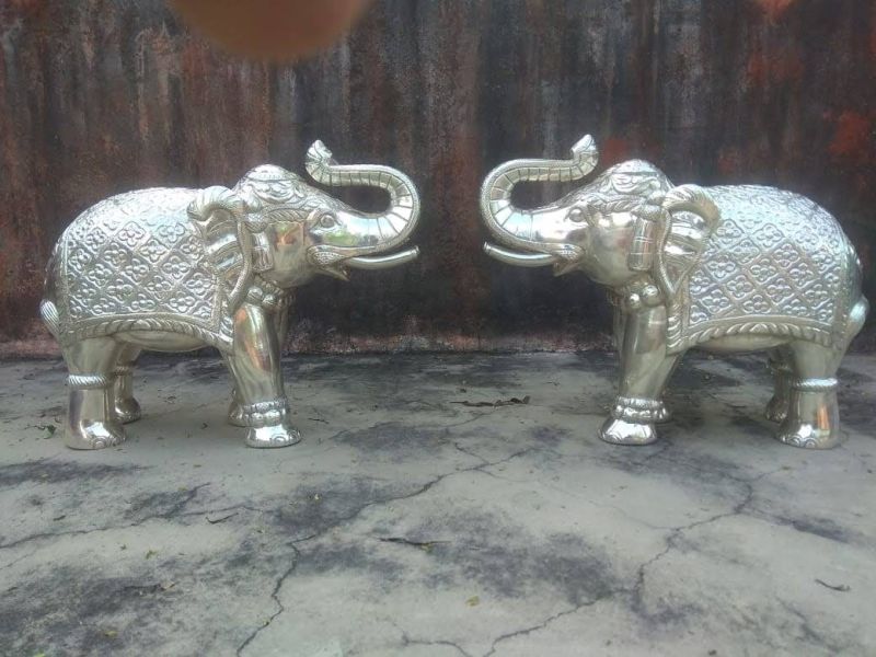 Animal Sculptures & Pairs