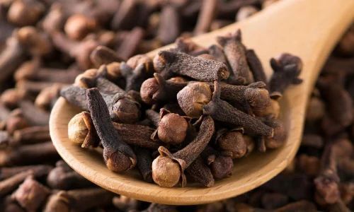 Dried Brown Cloves