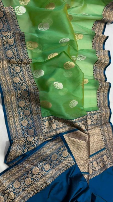 Ladies Mashru Border Kora Saree
