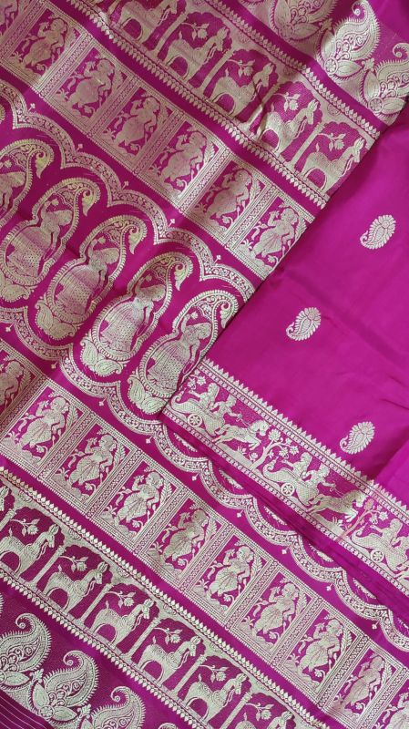 Ladies Peacock Zari Banarasi Saree