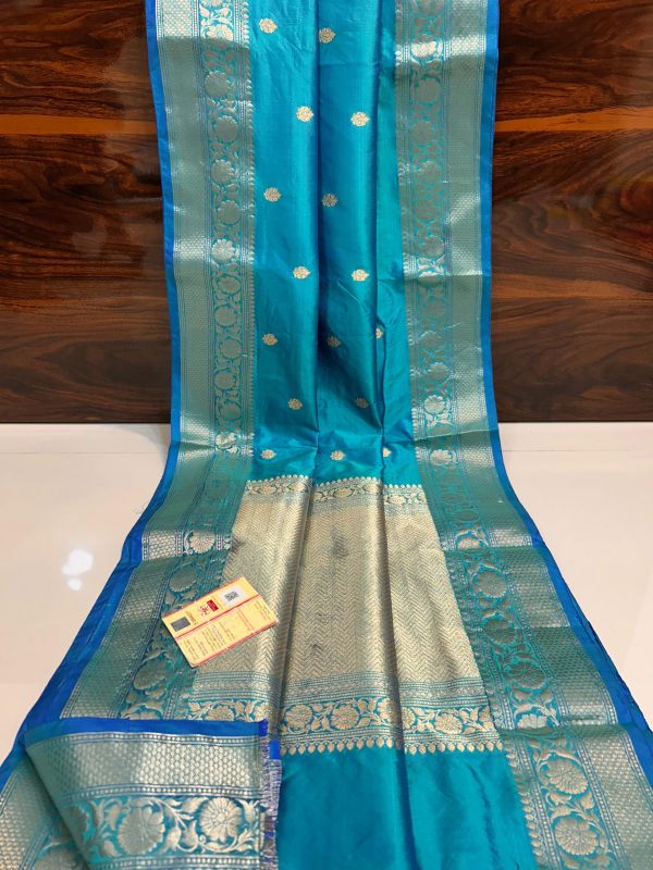 Ladies Silver Zari Banarasi Saree