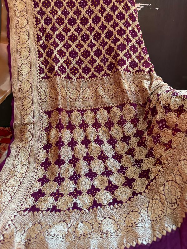 Ladies Zari Bandhani Georgette Saree