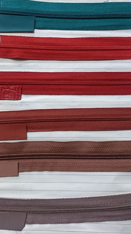 Zippers & Fastener Strips