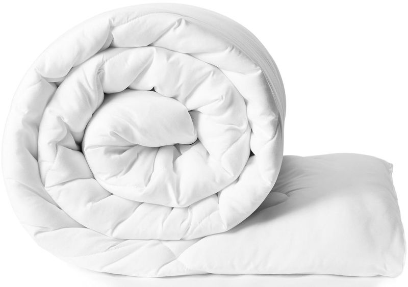 300 GSM White Color Microfiber Double Comforter