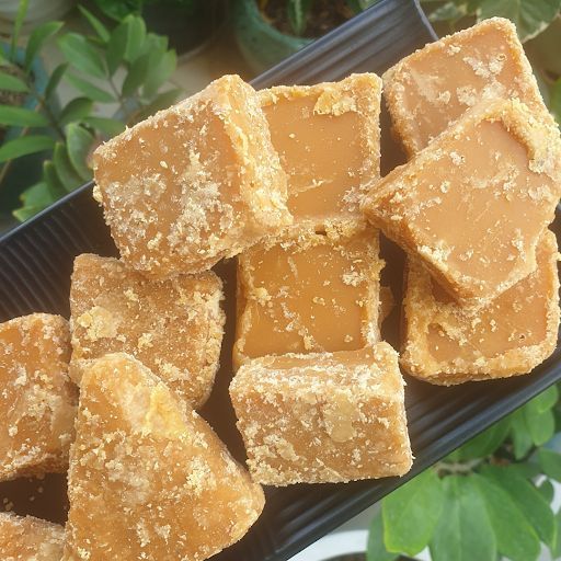 Organic Jaggery Cube