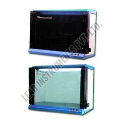 Laboratory PCR Workstation 01