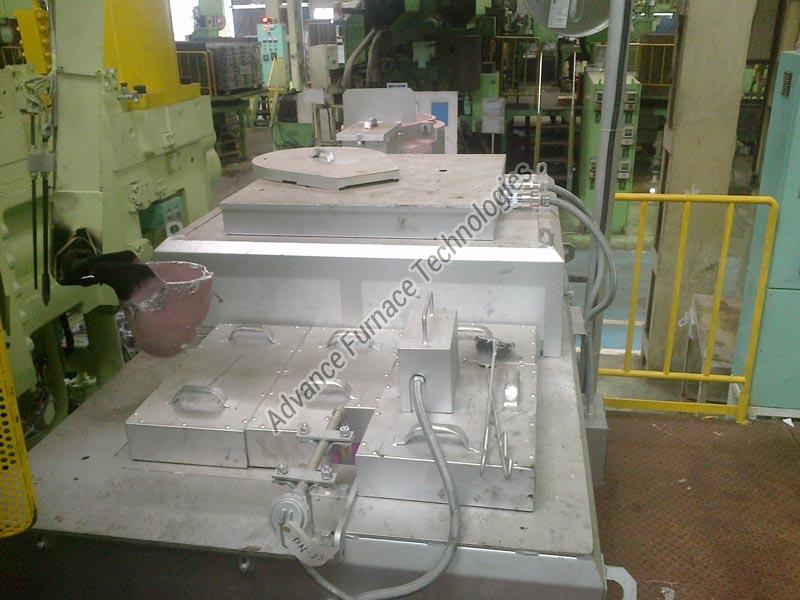 Crucible Less Holding Furnace