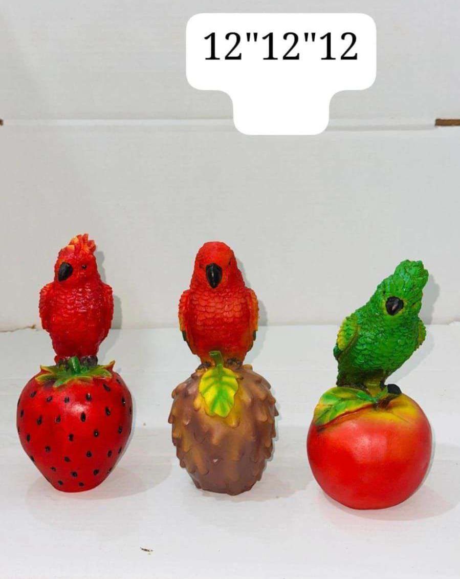 12 Inch Polyresin Parrot Statue