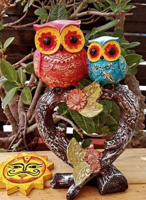 Polyresin Love Owl Showpiece