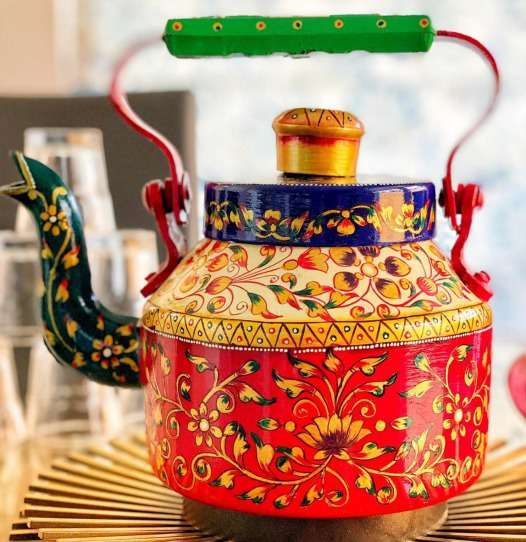 Traditional Hand Painted Tea Cattle