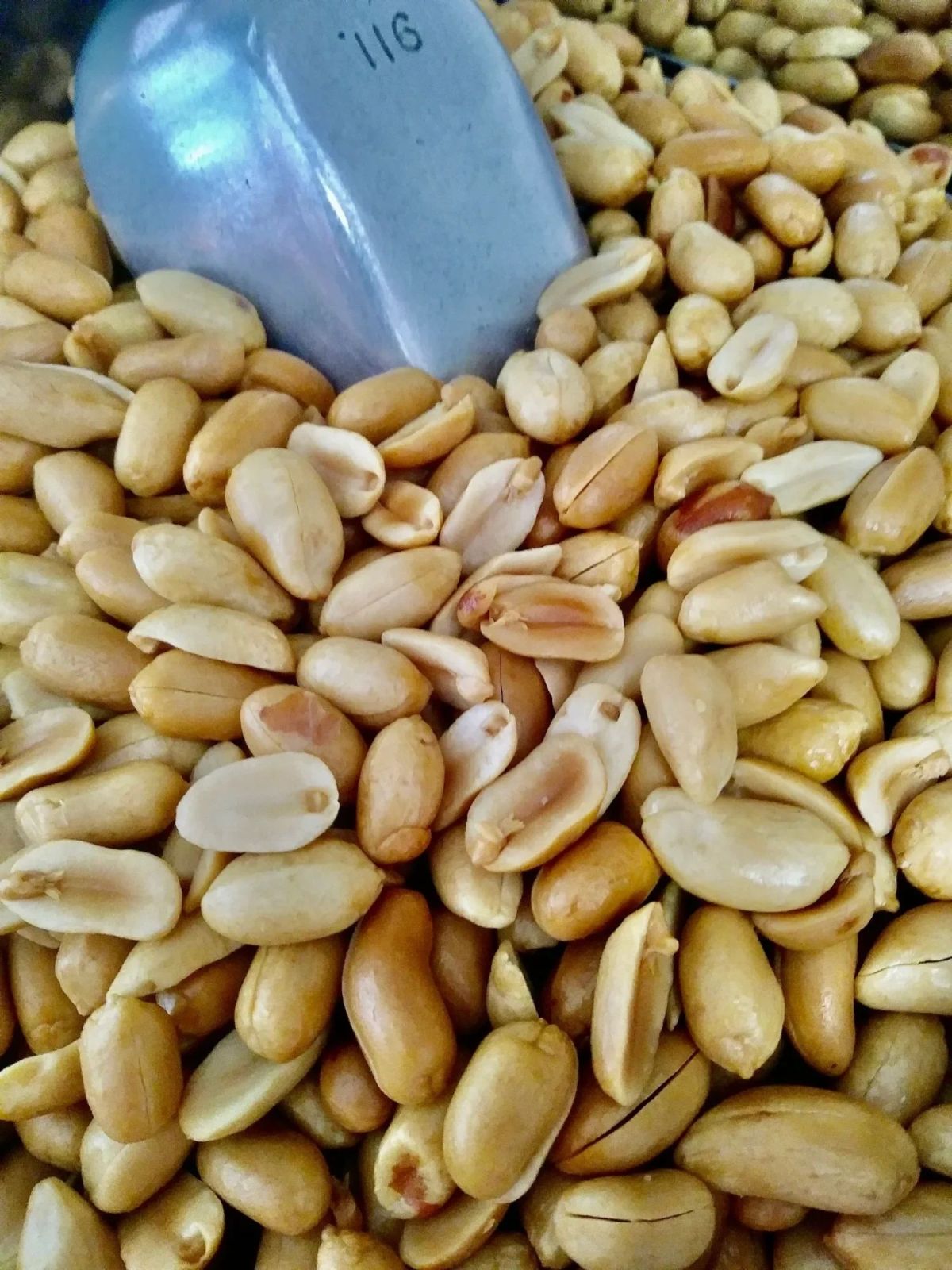 Sandwich Style Roasted Peanuts