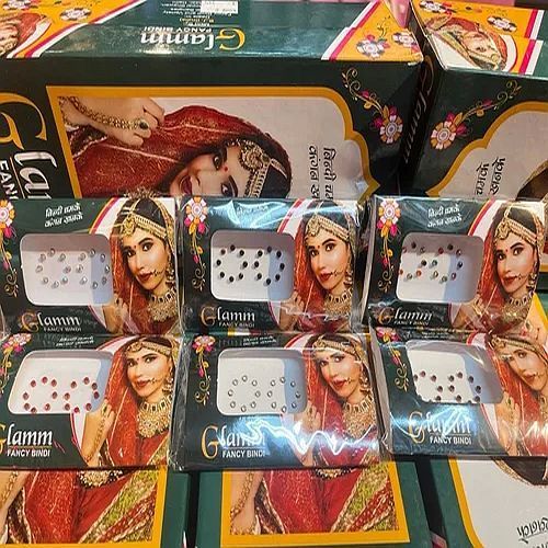 Glamm Fancy Stone Bindi