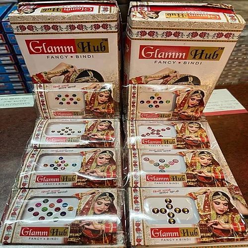 Multicolur Glamm Fancy Velvet Bindi