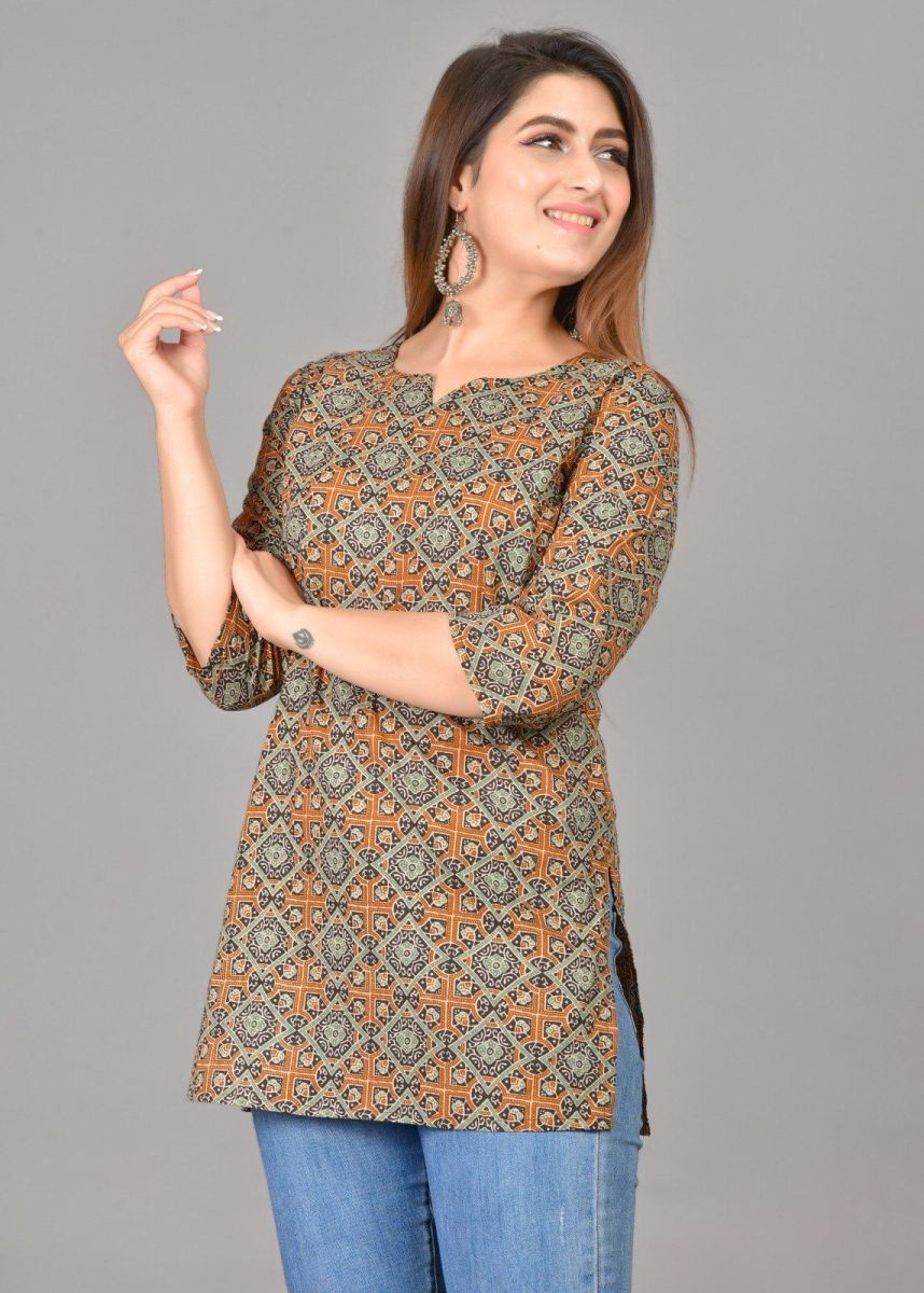 Ladies Printed Cotton Short Kurti