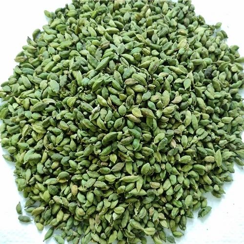 Fresh Bold Elaichi Pods