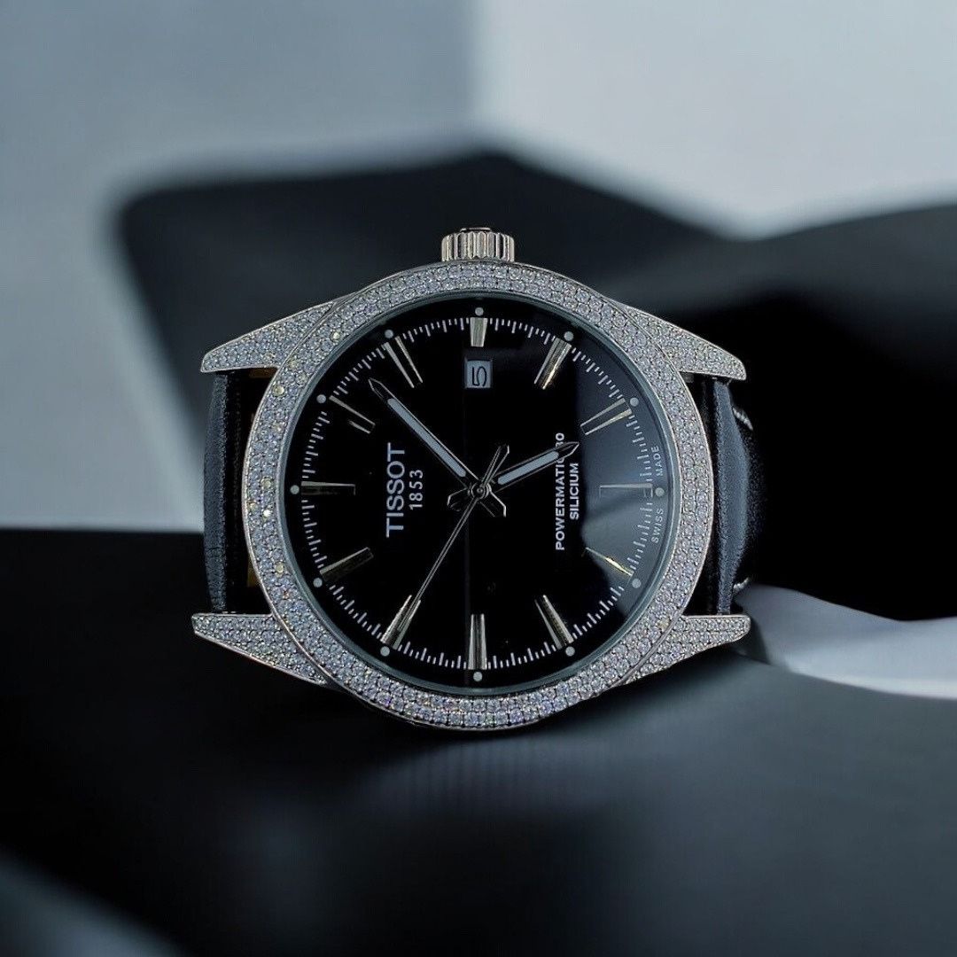 Luxury Round Hip Hop Diamond Watch