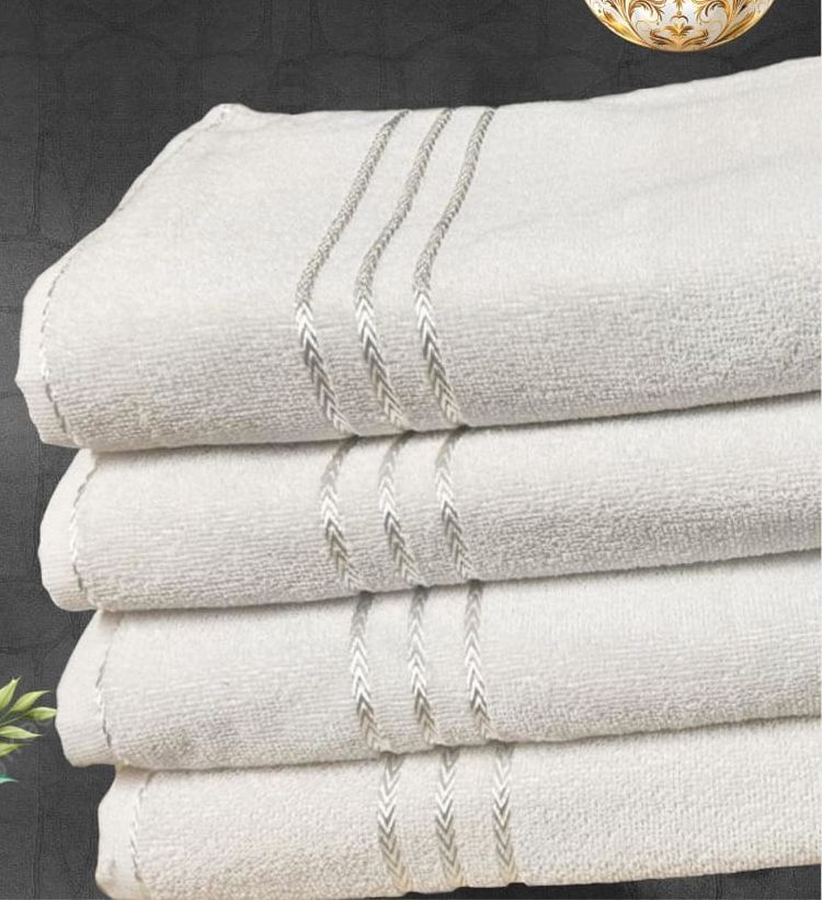 Glamour 400 Gm Bath Towel